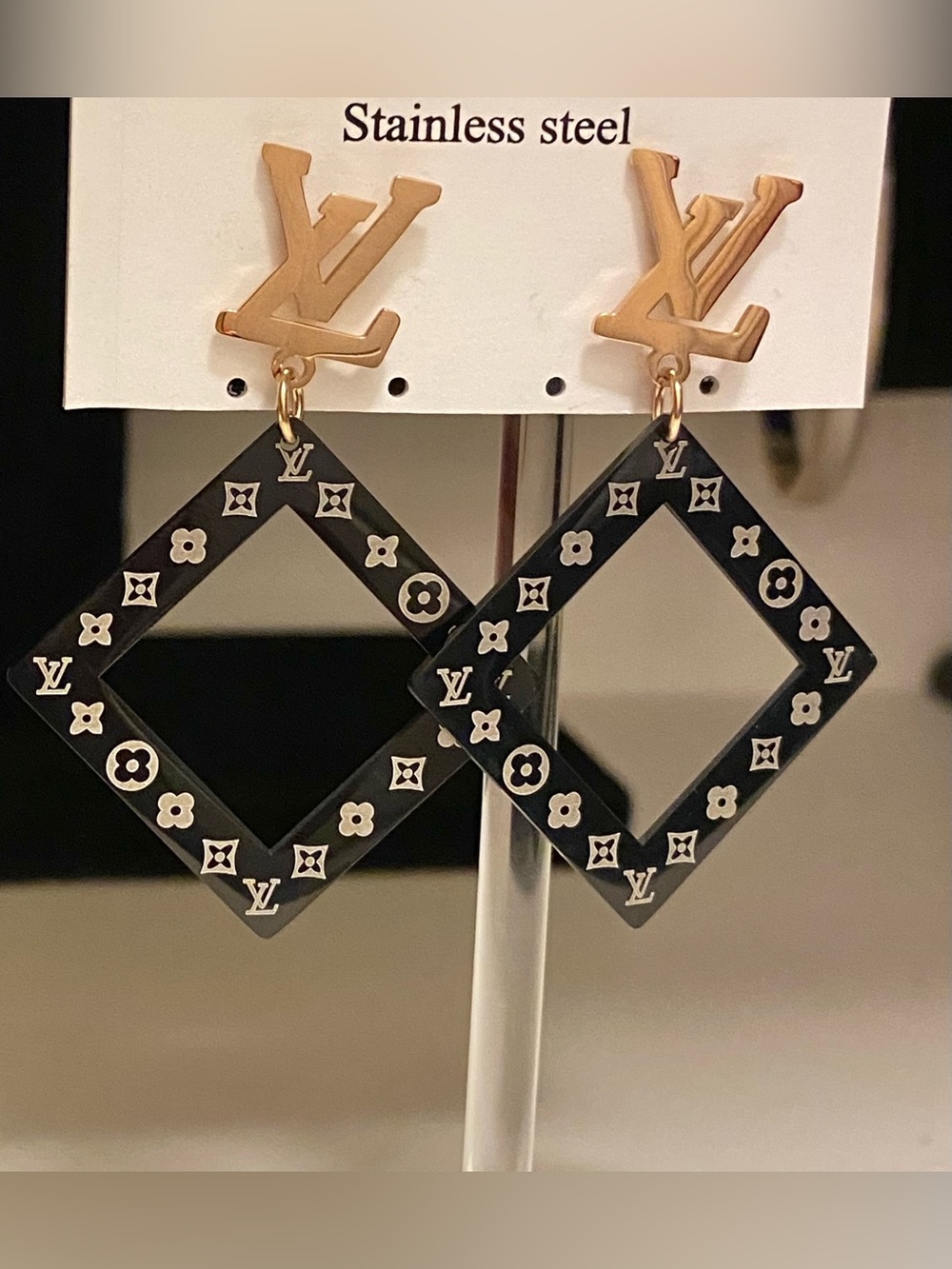 Fashion Jewelry 14K Gold Plated/Black Square Drop L-V Luxury Earrings